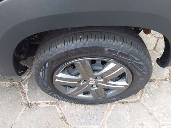 RENAULT-KWID-1.0 12V SCE FLEX ZEN MANUAL RENAULT-KWID-2025