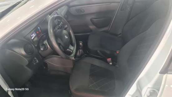 RENAULT-KWID-2025