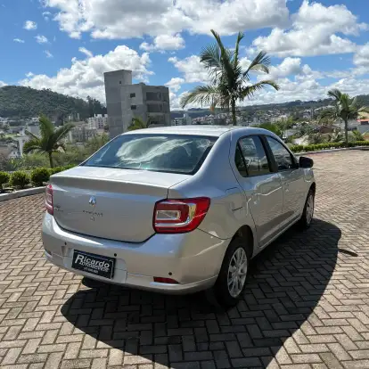 RENAULT-LOGAN-1.0 EXPRESSION 16V FLEX 4P MANUAL RENAULT-LOGAN-2015