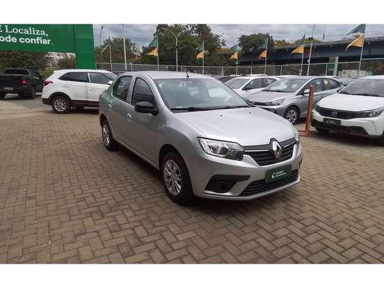 RENAULT-LOGAN-2022