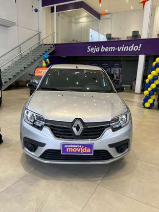 RENAULT-LOGAN-2024
