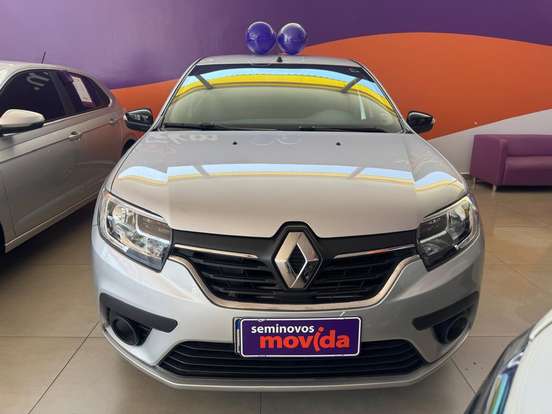 RENAULT-LOGAN-2023
