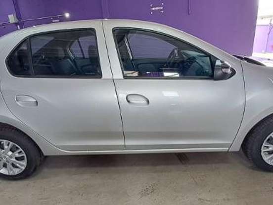RENAULT-LOGAN-1.0 12V SCE FLEX ZEN MANUAL RENAULT-LOGAN-2024