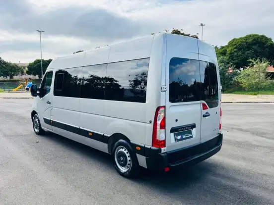RENAULT-MASTER-2.3 DCI DIESEL MINIBUS EXECUTIVE 16L L3H2 3P MANUAL RENAULT-MASTER-2019