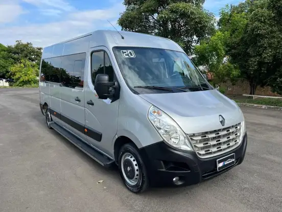 RENAULT-MASTER-2019