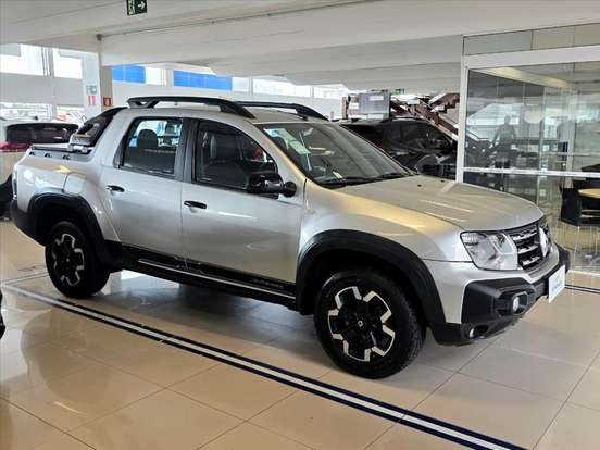 RENAULT-OROCH-2023