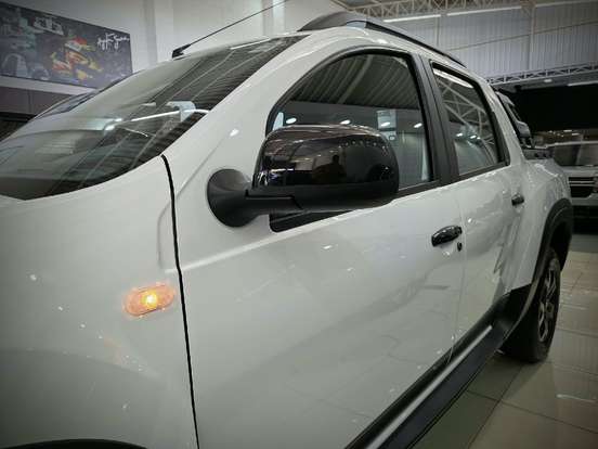 RENAULT-OROCH-1.3 TCE FLEX OUTSIDER X-TRONIC RENAULT-OROCH-2024