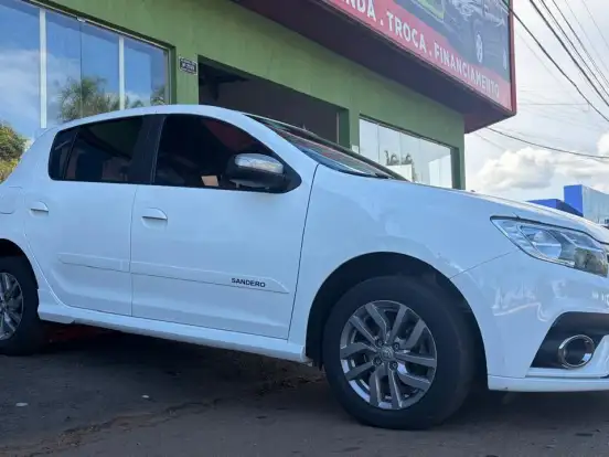 RENAULT-SANDERO-1.0 12V SCE FLEX GT LINE MANUAL RENAULT-SANDERO-2021