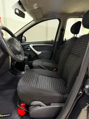 RENAULT-SANDERO-1.0 EXPRESSION 16V FLEX 4P MANUAL RENAULT-SANDERO-2013