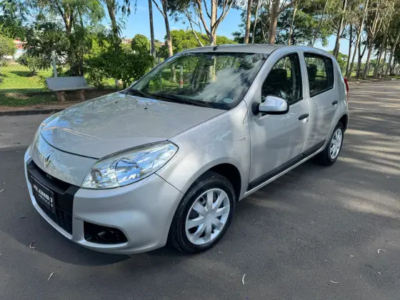 RENAULT SANDERO 1.6 EXPRESSION 16V FLEX 4P MANUAL
