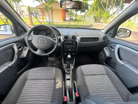 RENAULT-SANDERO-1.6 EXPRESSION 16V FLEX 4P MANUAL RENAULT-SANDERO-2012