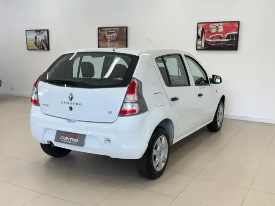 RENAULT-SANDERO-1.6 EXPRESSION 8V FLEX 4P MANUAL RENAULT-SANDERO-2013