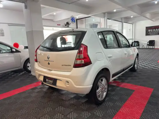 RENAULT-SANDERO-1.6 PRIVILÉGE 16V FLEX 4P AUTOMÁTICO RENAULT-SANDERO-2012