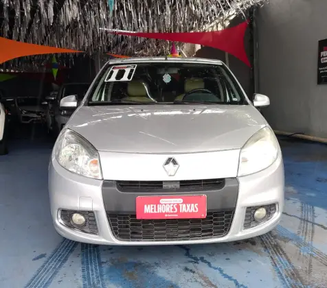 RENAULT SANDERO 1.6 PRIVILÉGE 16V FLEX 4P AUTOMÁTICO