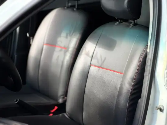 RENAULT-SANDERO-2013