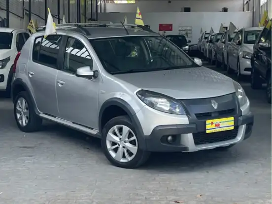 RENAULT-SANDERO-1.6 STEPWAY 16V FLEX 4P MANUAL RENAULT-SANDERO-2013