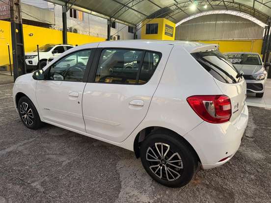 RENAULT-SANDERO-1.6 16V SCE FLEX EXPRESSION MANUAL RENAULT-SANDERO-2017