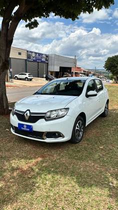 RENAULT SANDERO 1.6 EXPRESSION 8V FLEX 4P MANUAL