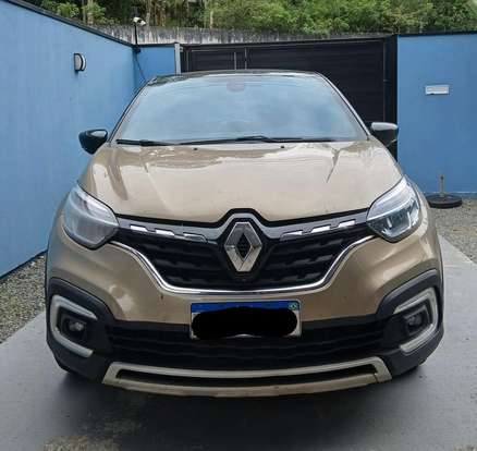RENAULT-CAPTUR-2021