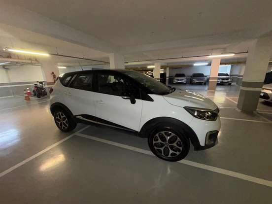 RENAULT-CAPTUR-2017
