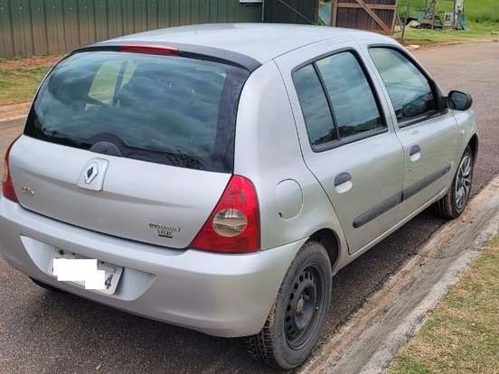 RENAULT-CLIO-1.0 CAMPUS 16V FLEX 4P MANUAL RENAULT-CLIO-2010