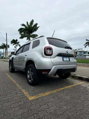RENAULT-DUSTER-2020