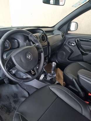 RENAULT-DUSTER-2016
