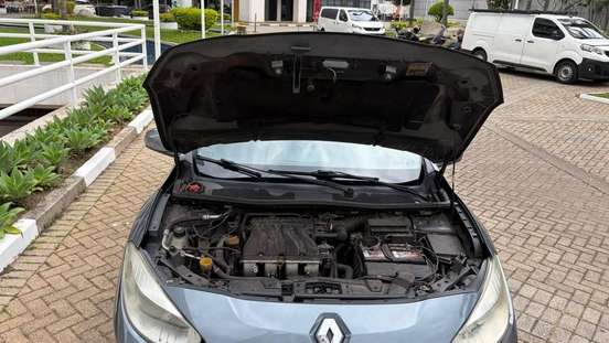 RENAULT-FLUENCE-2011