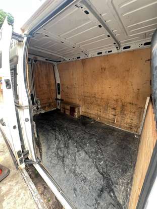 RENAULT-MASTER-2021