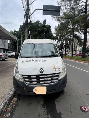 RENAULT-MASTER-2021