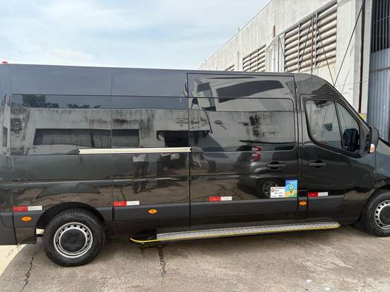 RENAULT-MASTER-2024