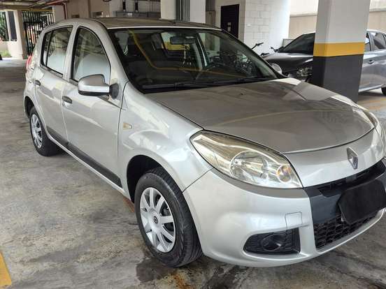 RENAULT-SANDERO-1.0 EXPRESSION 16V FLEX 4P MANUAL RENAULT-SANDERO-2011