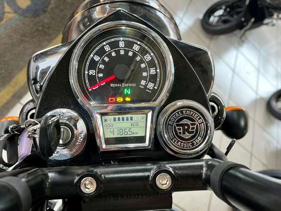 ROYAL ENFIELD-CLASSIC 350 DARK ROYAL ENFIELD-CLASSIC 350 DARK-2024