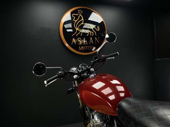 ROYAL ENFIELD-INTERCEPTOR-2021