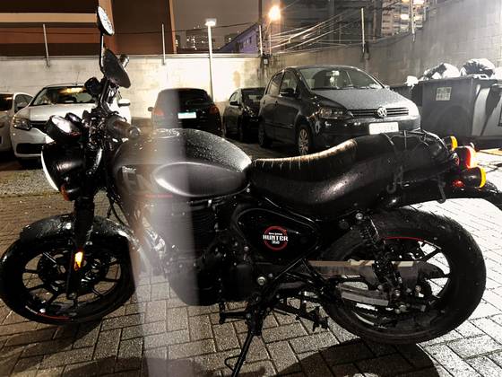ROYAL ENFIELD HUNTER 350 