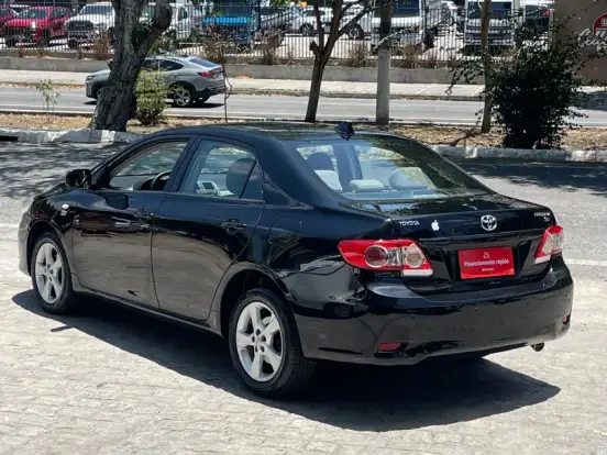 TOYOTA-COROLLA-1.8 GLI 16V FLEX 4P AUTOMÁTICO TOYOTA-COROLLA-2011