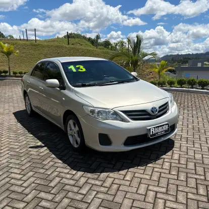 TOYOTA-COROLLA-2012