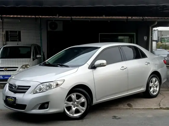 TOYOTA COROLLA 1.8 XLI 16V FLEX 4P AUTOMÁTICO