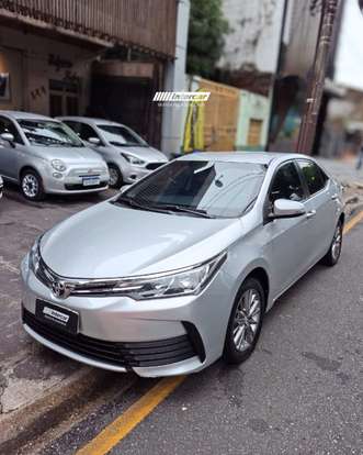 TOYOTA-COROLLA-2018