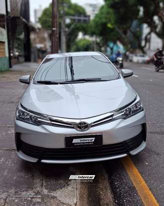 TOYOTA-COROLLA-2018