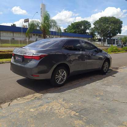 TOYOTA-COROLLA-2017