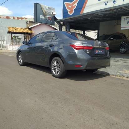 TOYOTA-COROLLA-2017