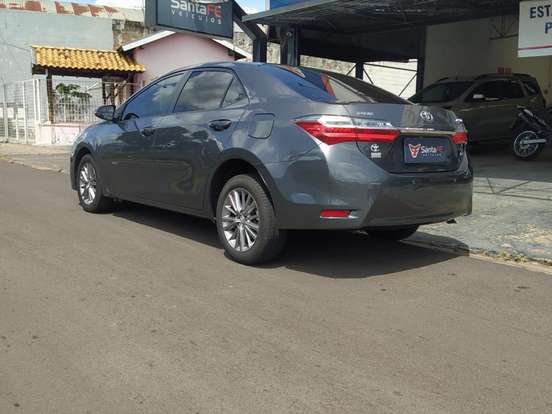 TOYOTA-COROLLA-1.8 GLI UPPER 16V FLEX 4P AUTOMÁTICO TOYOTA-COROLLA-2017