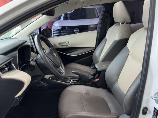 TOYOTA-COROLLA-2022