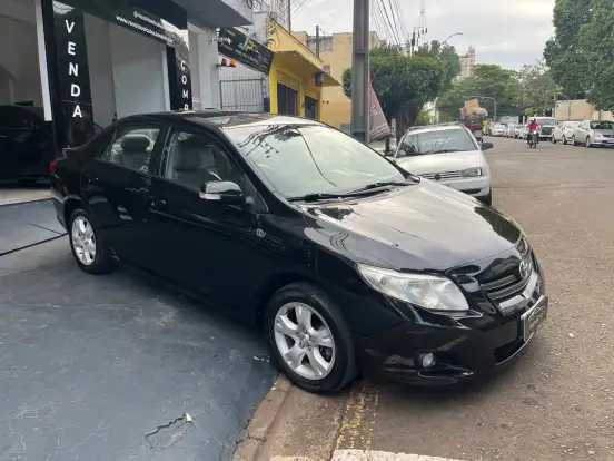 TOYOTA-COROLLA-2010