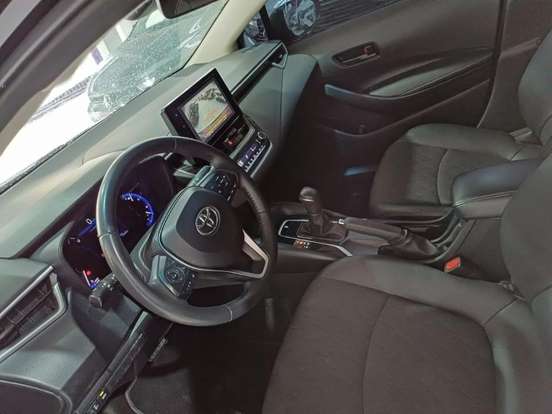 TOYOTA-COROLLA-2024