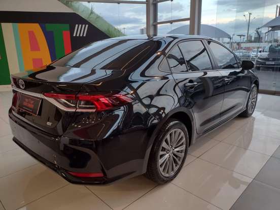 TOYOTA-COROLLA-2023