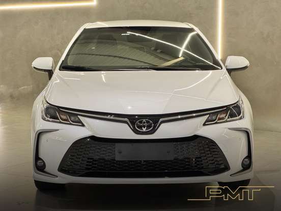 TOYOTA-COROLLA-2024