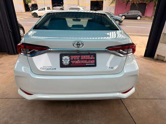 TOYOTA-COROLLA-2020