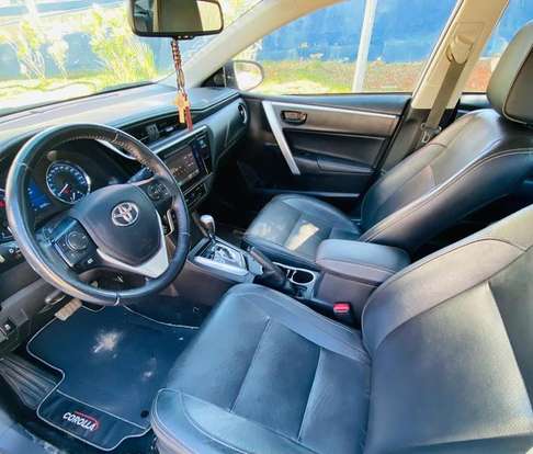 TOYOTA-COROLLA-2019